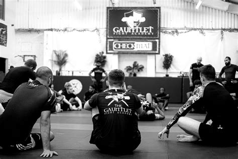 the gauntlet fight academy|the gauntlet ealing.